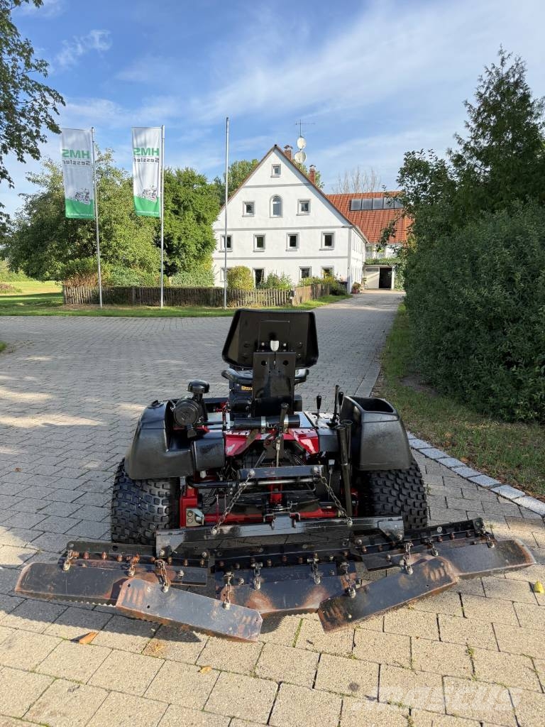 Toro SandPro5040 Bunkkerikoneet