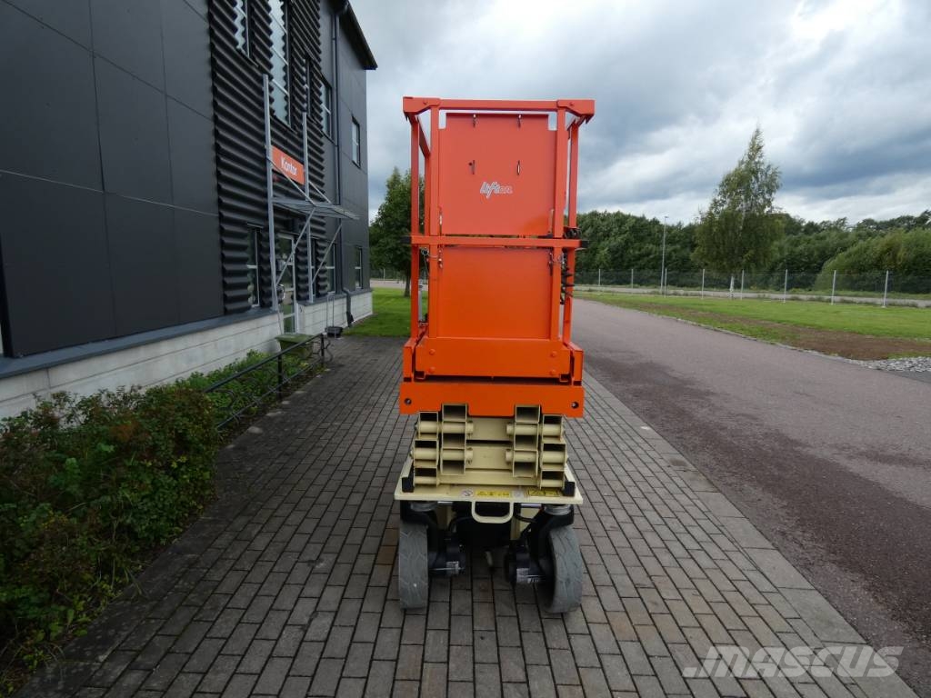 JLG 2032 ES Saxliftar