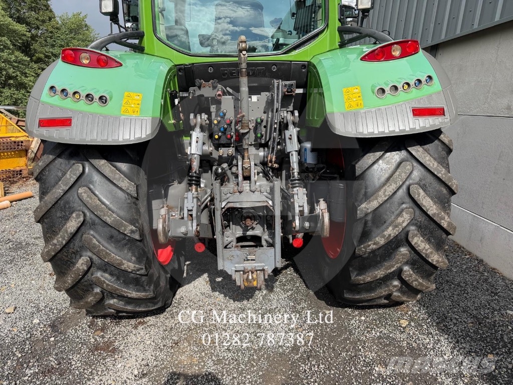 Fendt 724 Profi Plus Tractoren