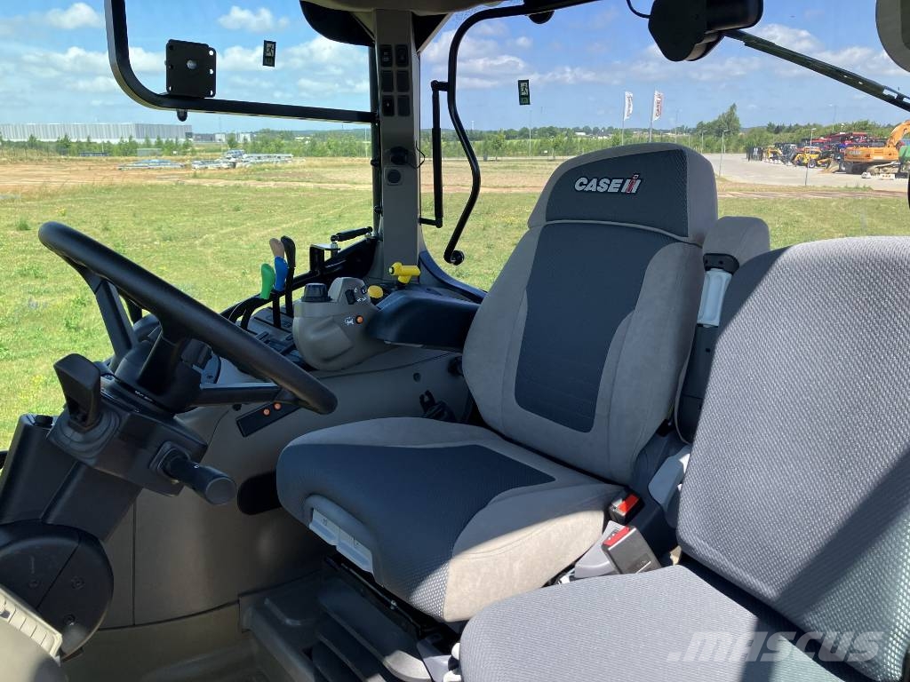 Case IH Maxxum 125 الجرارات