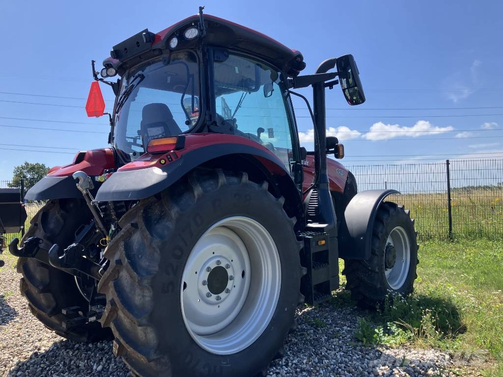 Case IH Maxxum 125 الجرارات