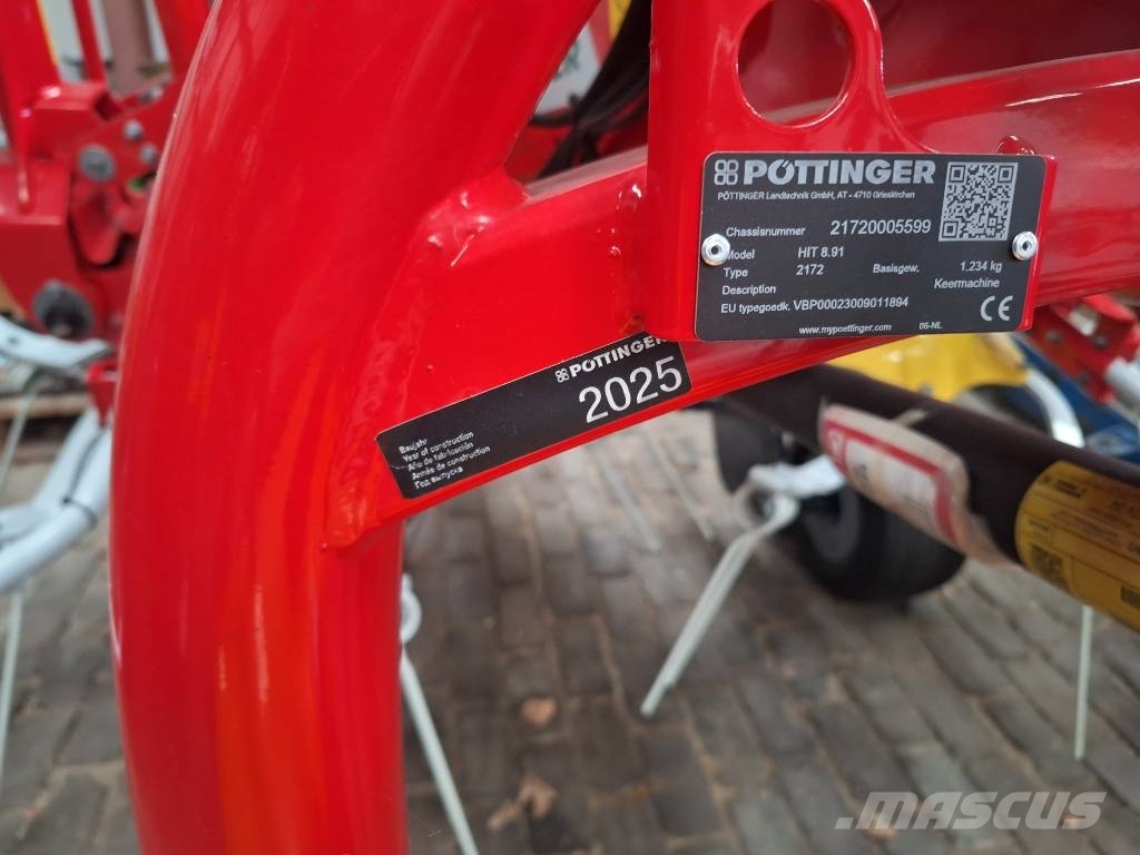 Pöttinger HIT 8.91 耙與翻草機