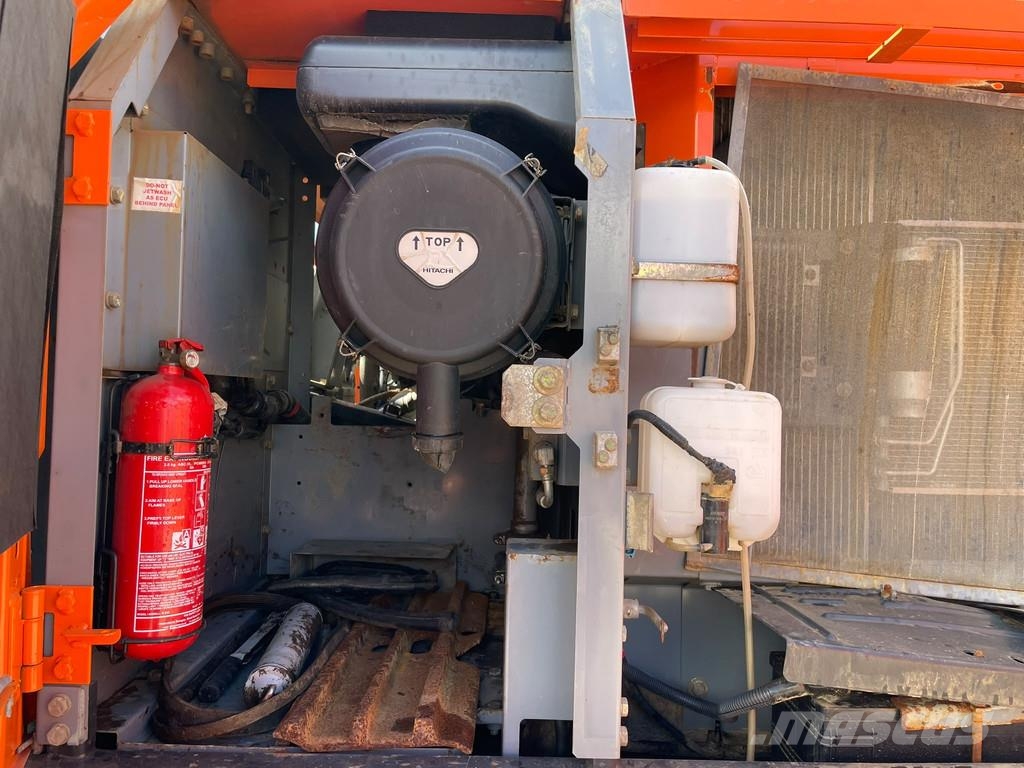 Hitachi ZX210LC-5B Гусеничные экскаваторы