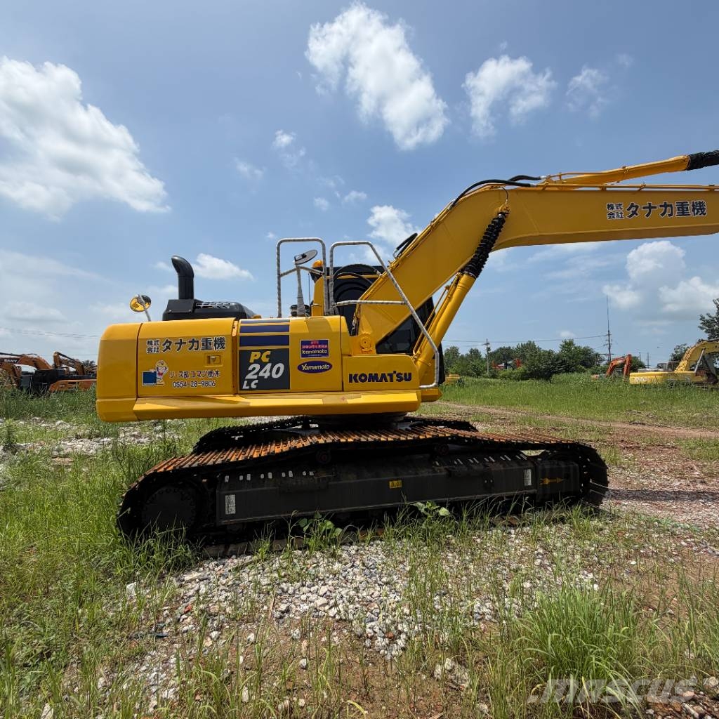 Komatsu PC 240 Bagri goseničarji