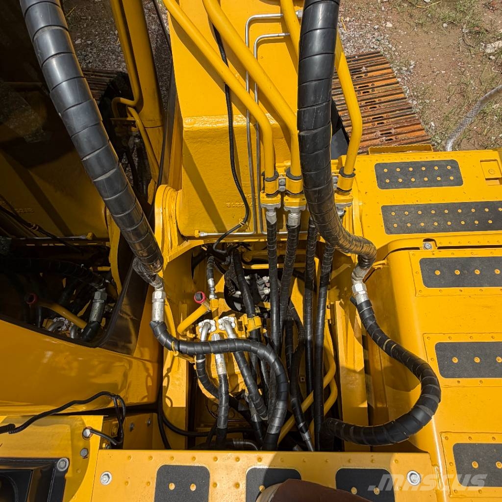 Komatsu PC 240 Bagri goseničarji