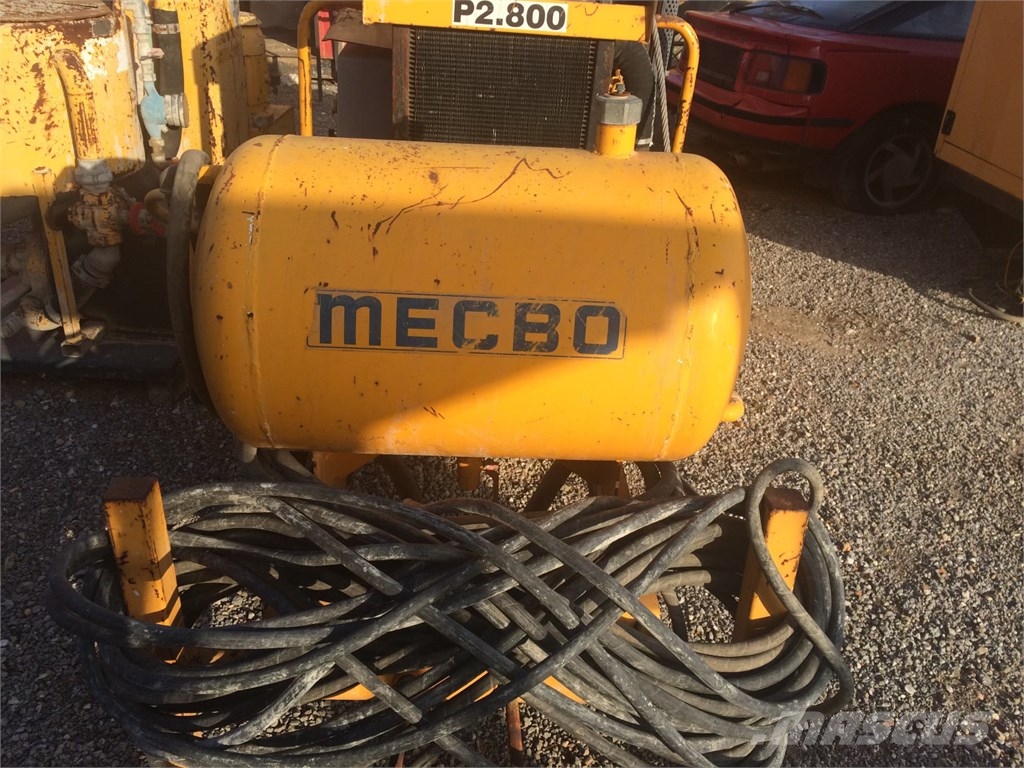 Mecbo P2.800 خلاطات خرسانة