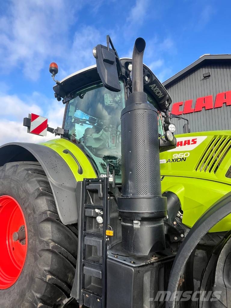 CLAAS AXION 960 CMATIC CEBIS Tractors