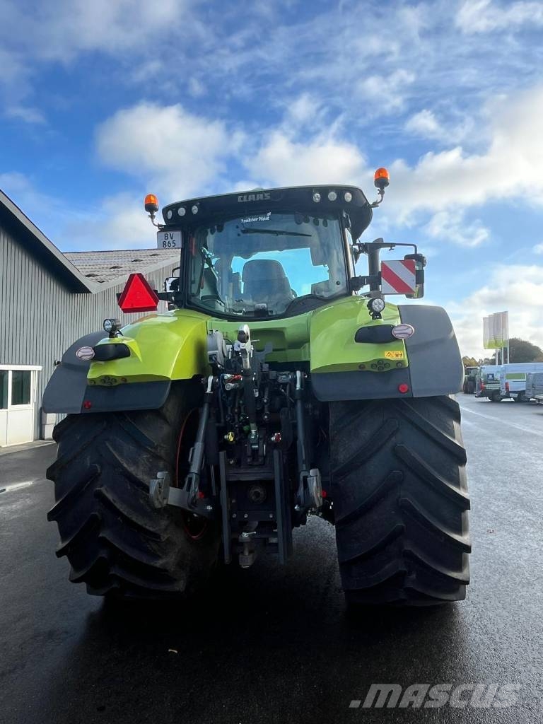 CLAAS AXION 960 CMATIC CEBIS Tractors