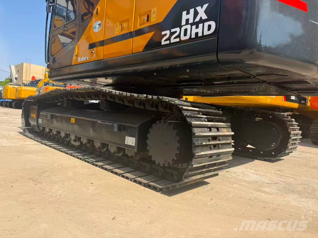 Hyundai HX 220 HD Vikšriniai ekskavatoriai