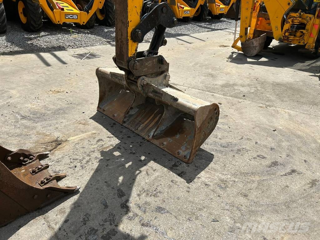 JCB 8085 ZTS Midi-gravemaskiner 7t - 12t