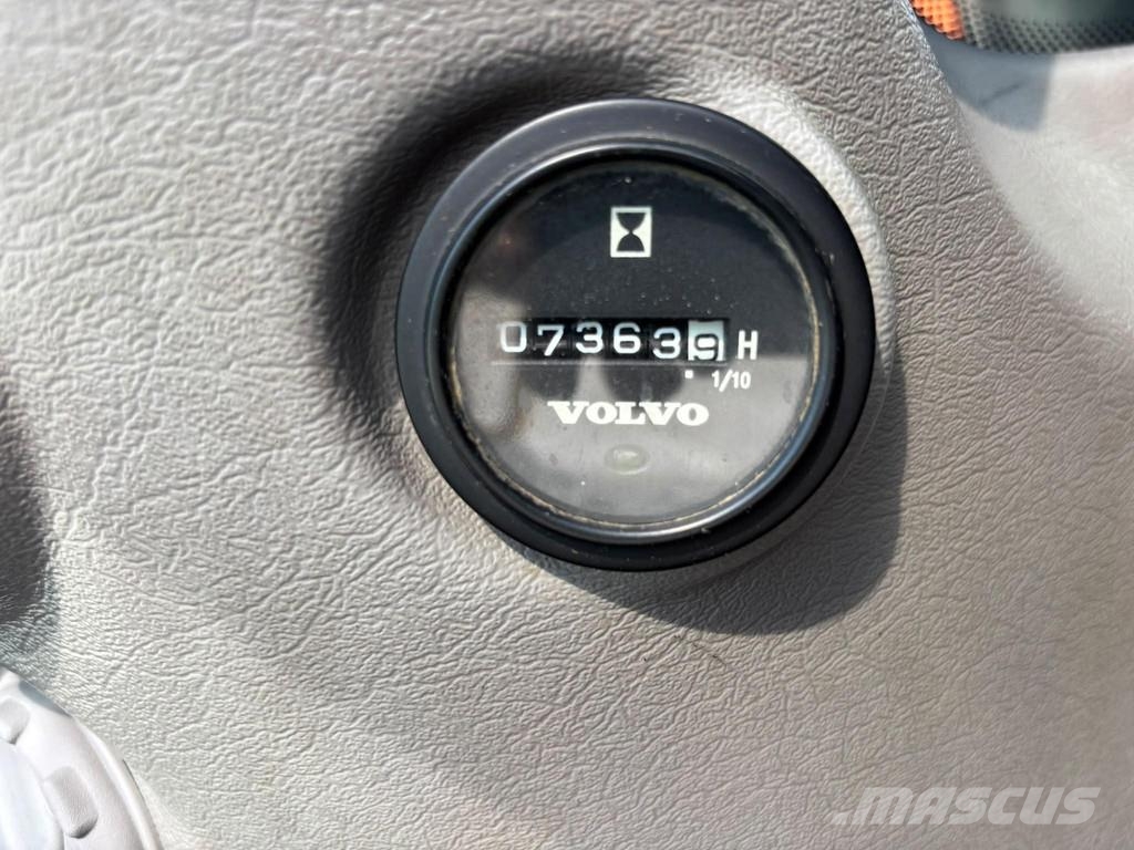 Volvo EC 210 CL TILTROTATOR / CENTRAL LUBRICATION / AC Lánctalpas kotrók
