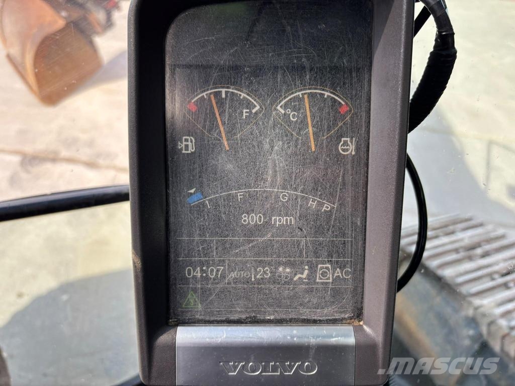 Volvo EC 210 CL TILTROTATOR / CENTRAL LUBRICATION / AC Lánctalpas kotrók