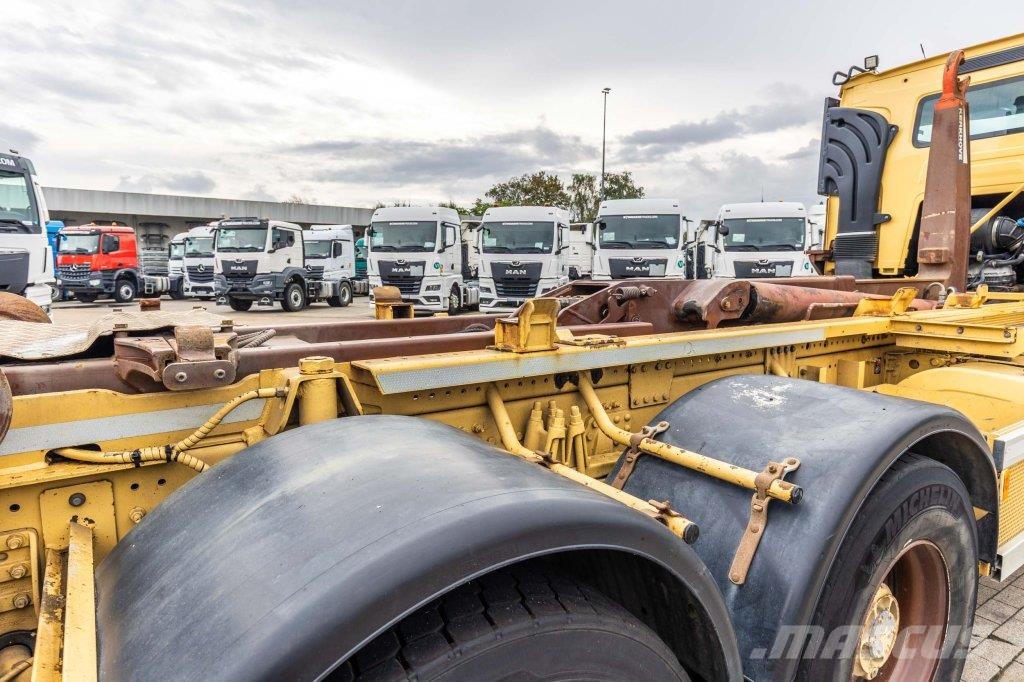 Renault K520 - AJK Camion con gancio di sollevamento