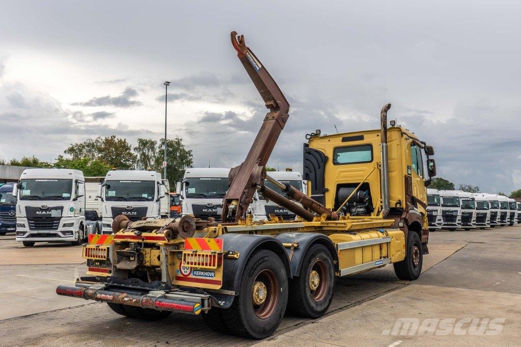 Renault K520 - AJK Camion con gancio di sollevamento