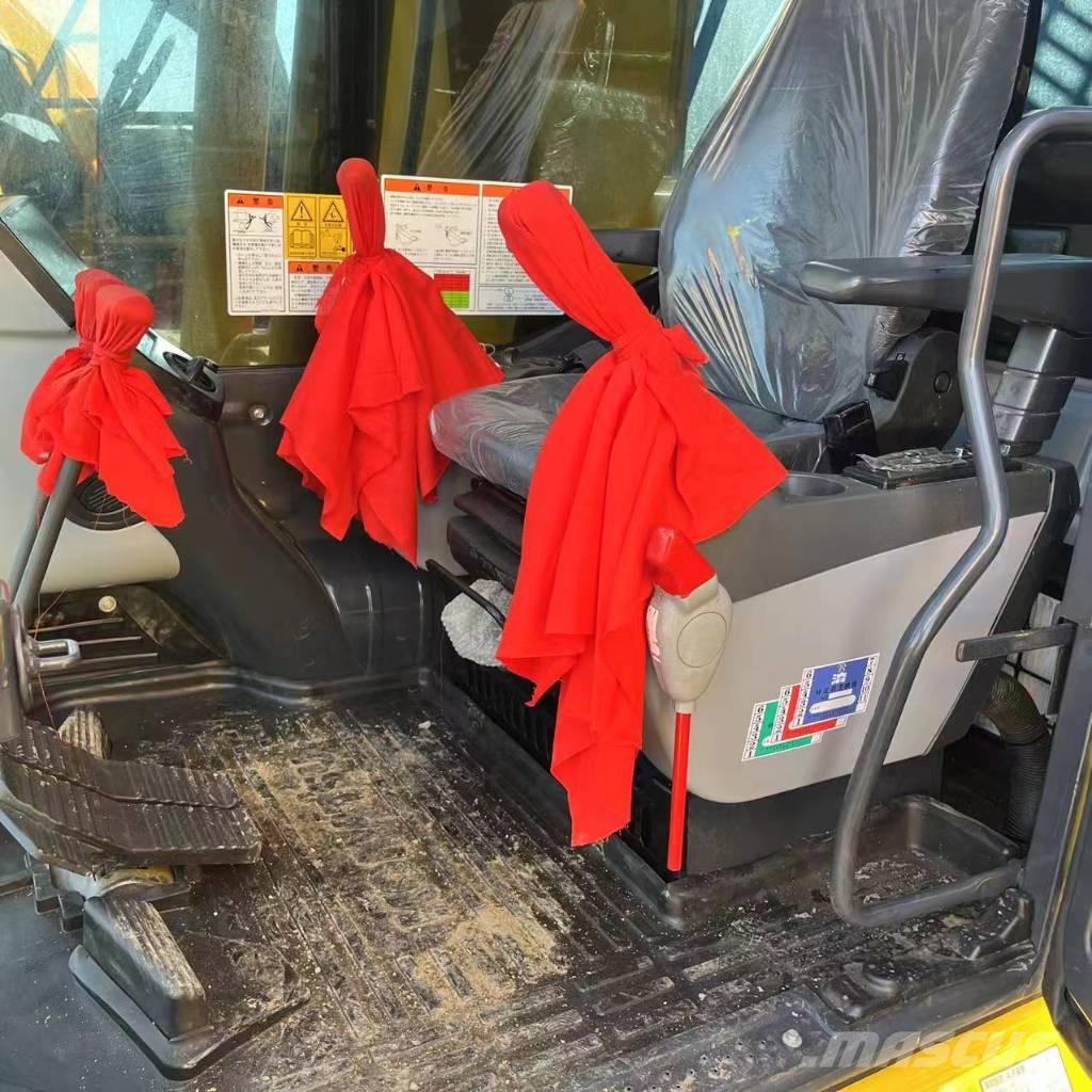 Komatsu PC 210 LC-8 履带挖掘机
