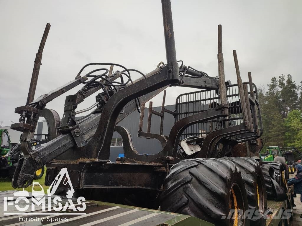 Timberjack 810B Podvozky a zavěšení kol