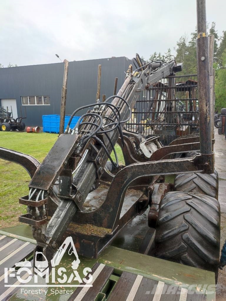 Timberjack 810B Podvozky a zavěšení kol