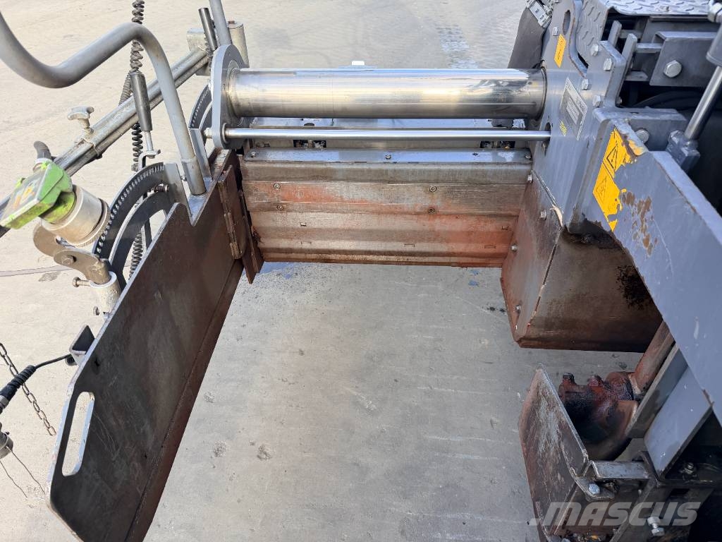 Vögele SUPER 1300-3i Finisseur