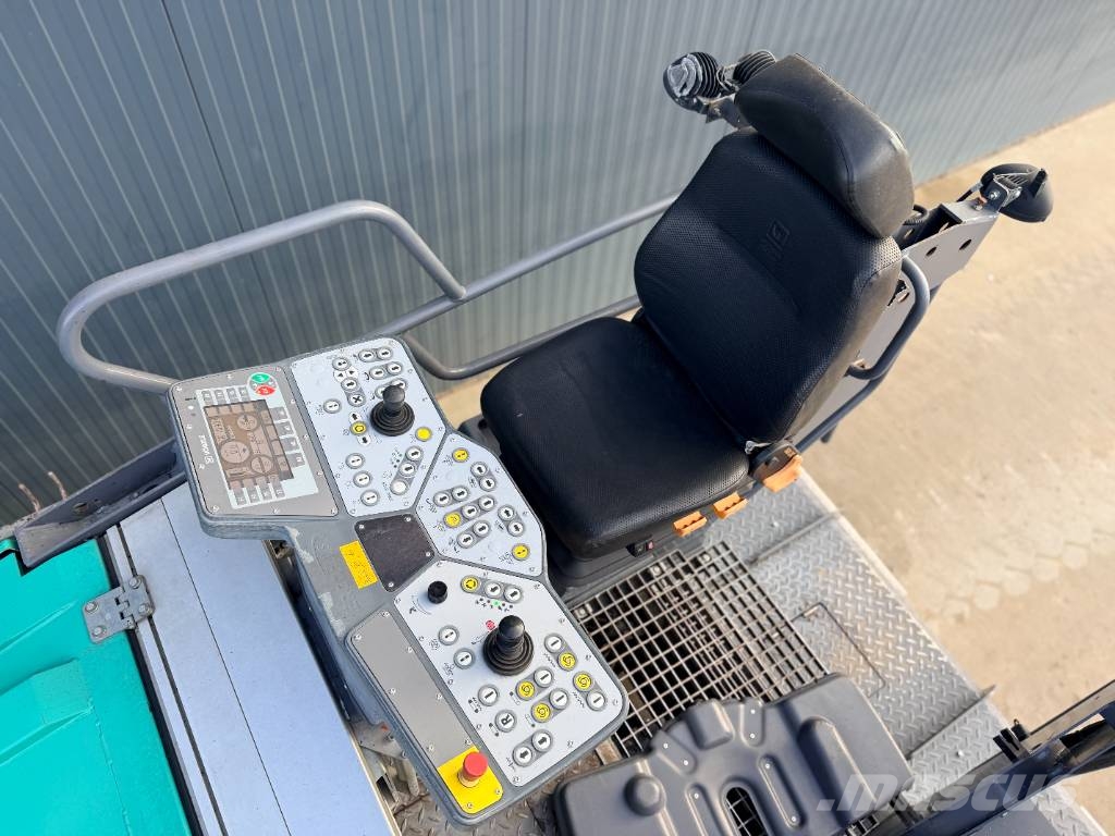 Vögele SUPER 1300-3i Finisseur