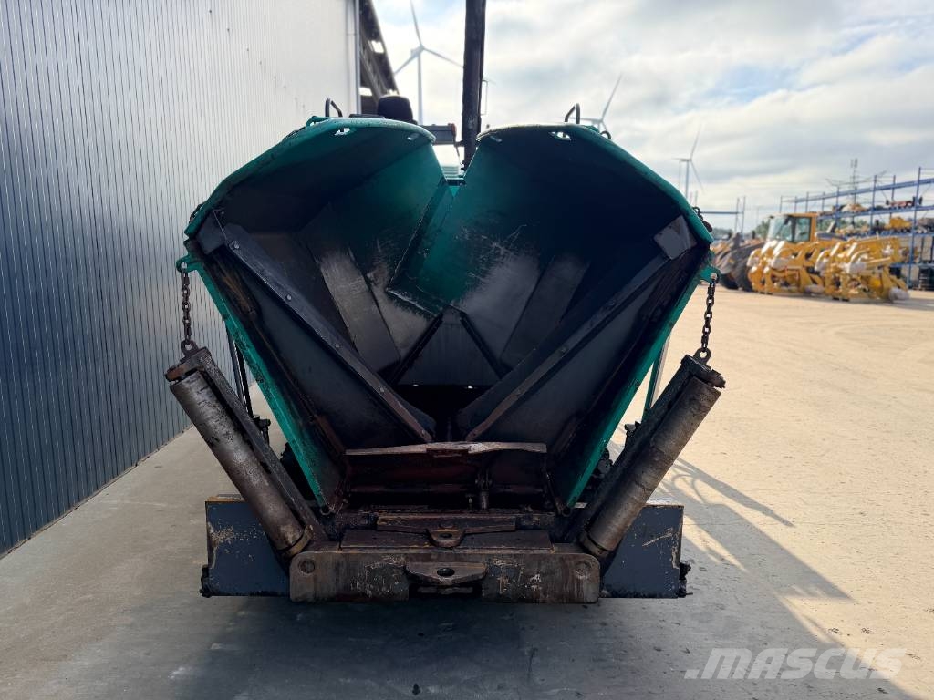 Vögele SUPER 1300-3i Finisseur
