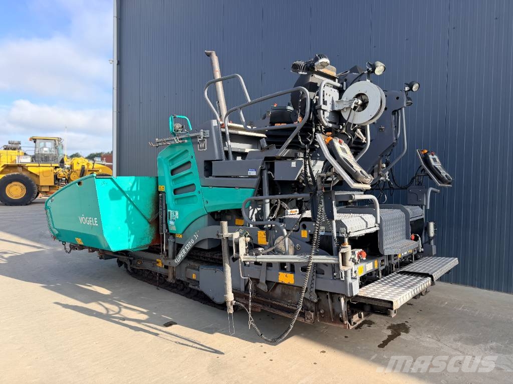Vögele SUPER 1300-3i Finisseur