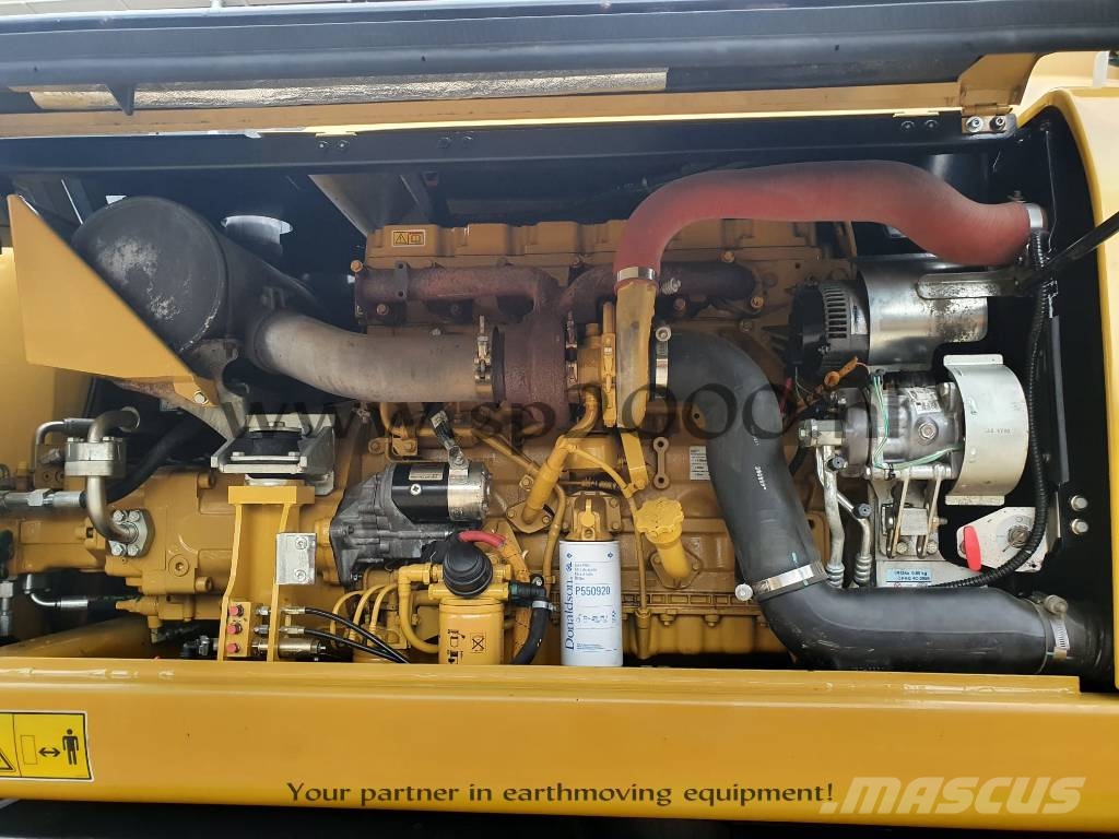 CAT M 316 D Ratiniai ekskavatoriai