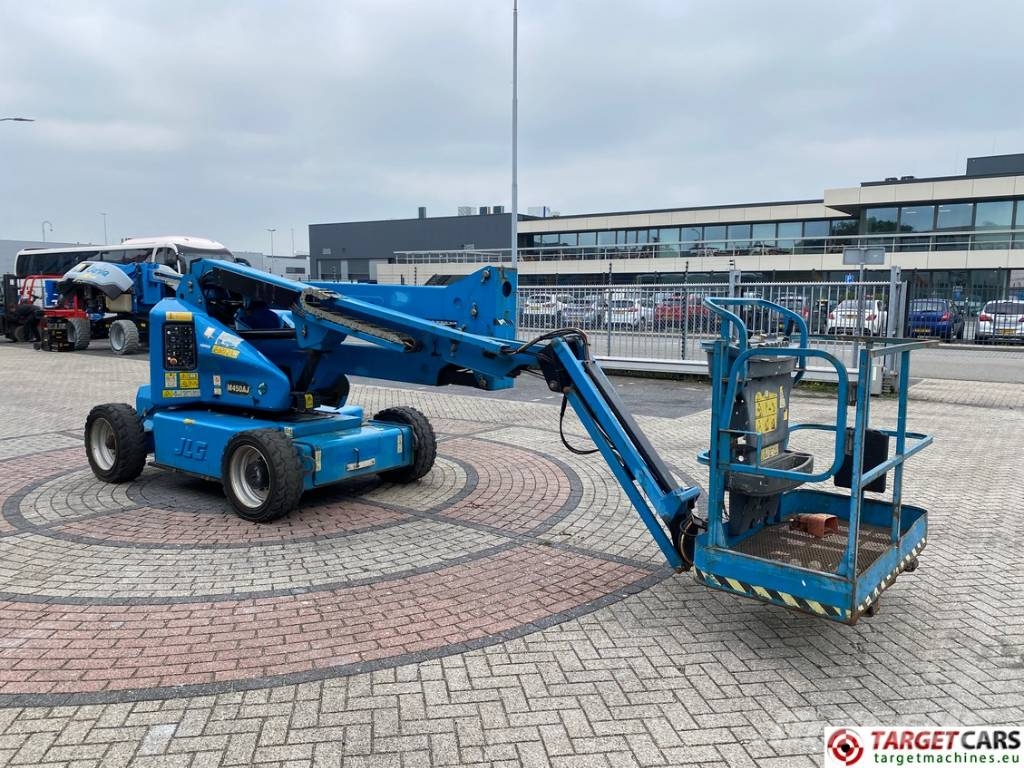 JLG M450AJ HyBrid Articulated Boom Lift 1572cm Zelfrijdende knikarm hoogwerker