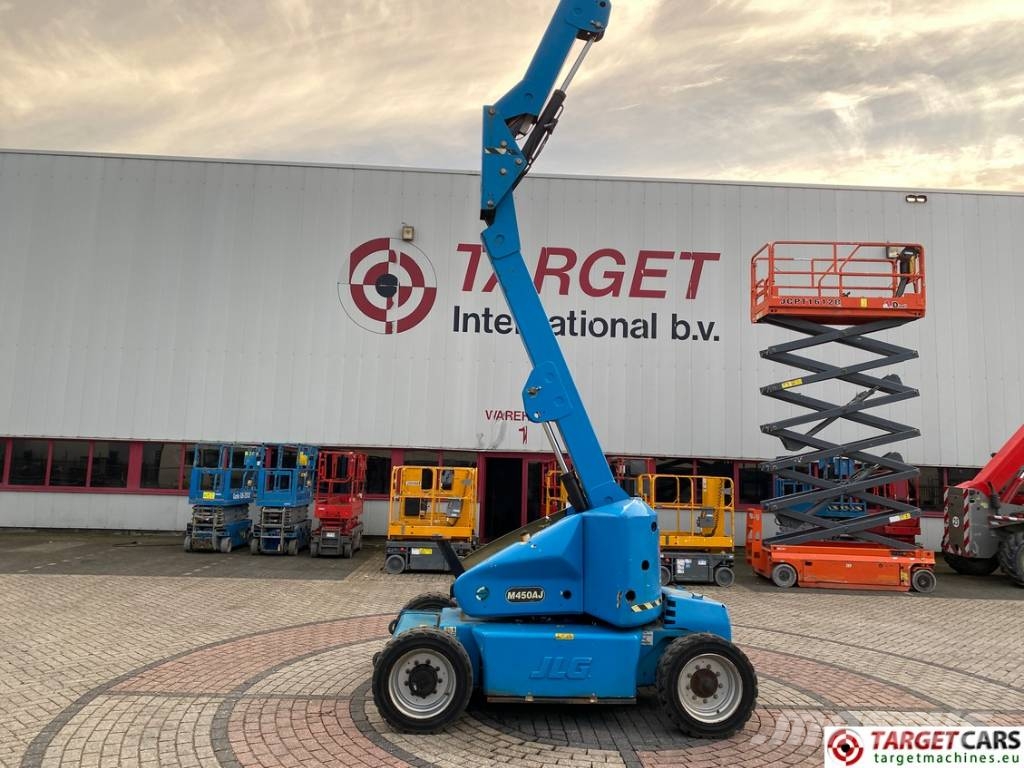 JLG M450AJ HyBrid Articulated Boom Lift 1572cm Zelfrijdende knikarm hoogwerker