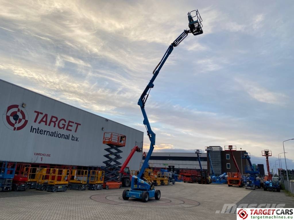 JLG M450AJ HyBrid Articulated Boom Lift 1572cm Zelfrijdende knikarm hoogwerker