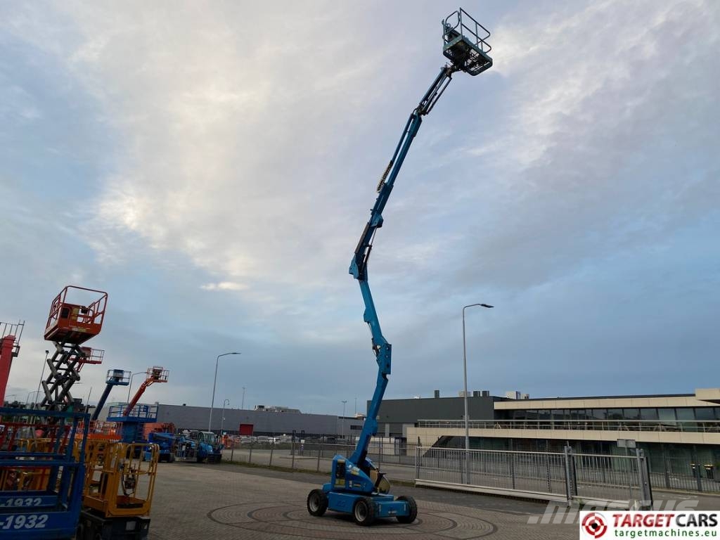 JLG M450AJ HyBrid Articulated Boom Lift 1572cm Zelfrijdende knikarm hoogwerker