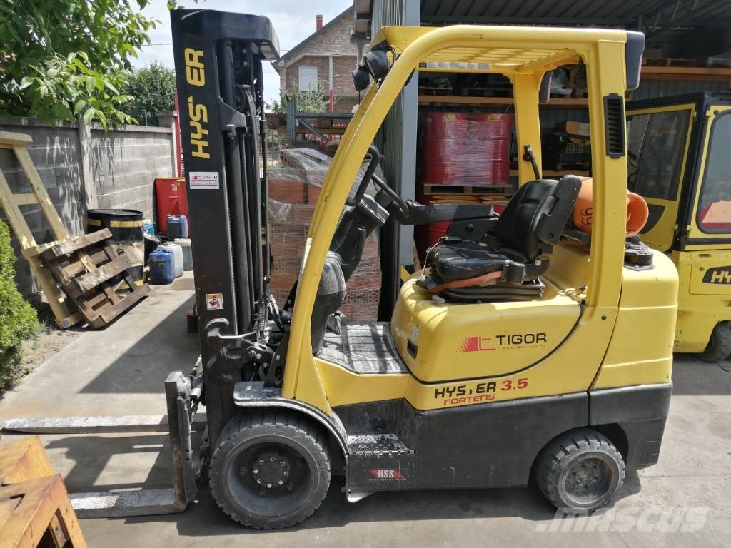 Hyster S 35 FT LPG heftrucks