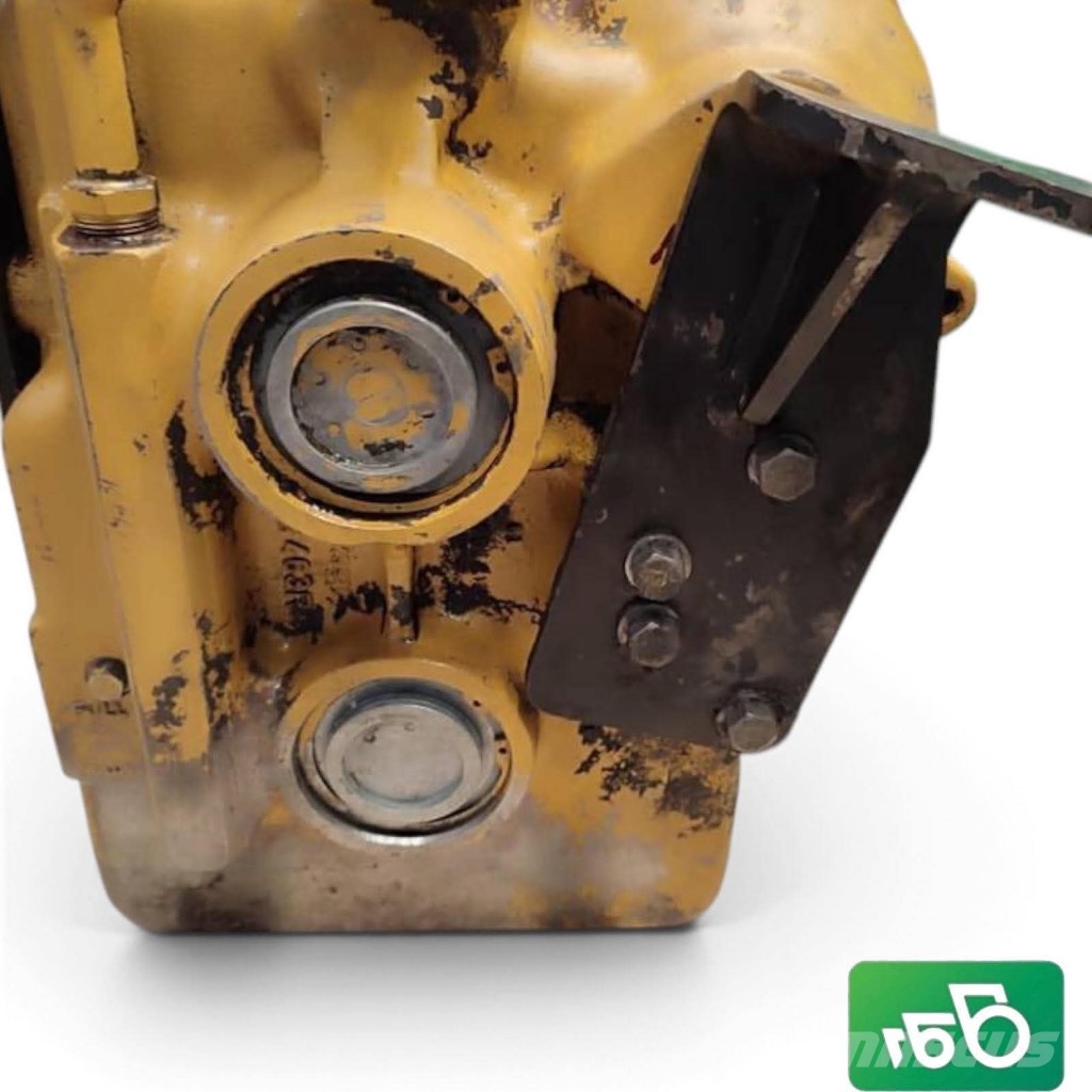 CAT Cat TH Spicer Clark Hurth Transmission 1106T12461 Трансмиссии