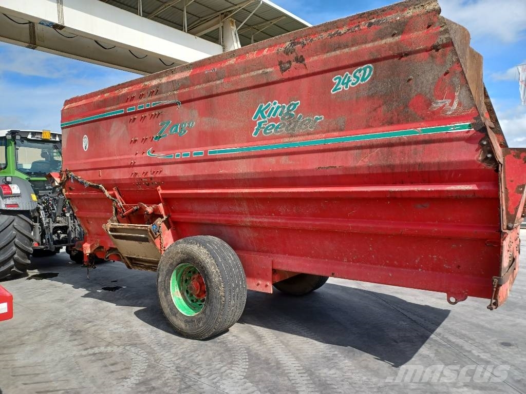 Zago King Feeder 24 mt SD ملقمات خلاط