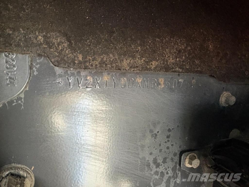Volvo FMX 460 ic + HMF 2320 5x EXT + 6x4 + EURO 6 + REMO شاحنات قلابة