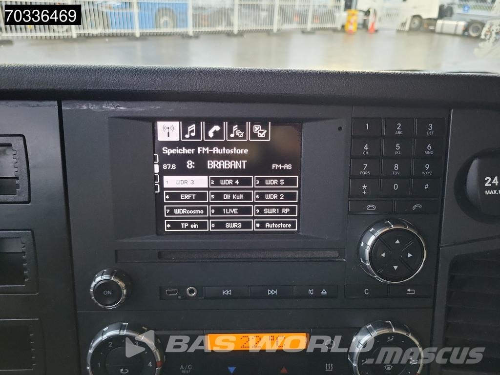 Mercedes-Benz Actros 1840 4X2 StreamSpace Retarder Тягачі