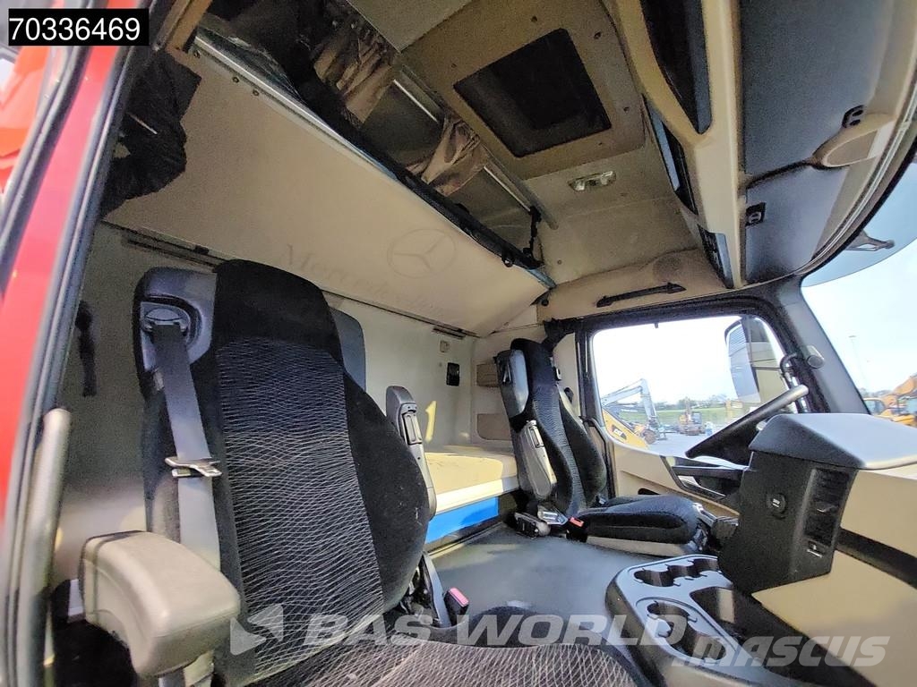 Mercedes-Benz Actros 1840 4X2 StreamSpace Retarder Тягачі