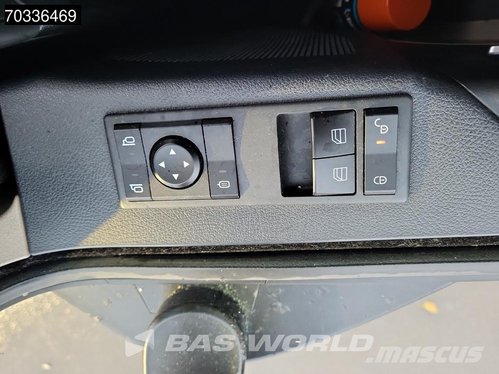 Mercedes-Benz Actros 1840 4X2 StreamSpace Retarder Тягачі