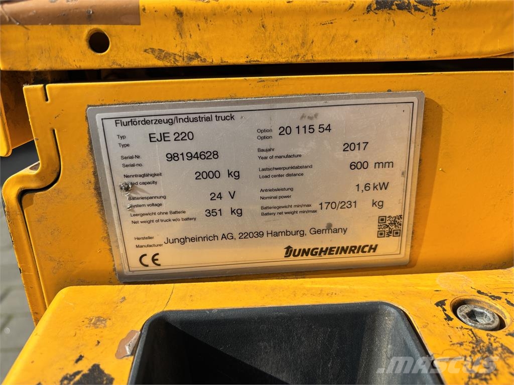 Jungheinrich EJE 120 Pedestrian stacker