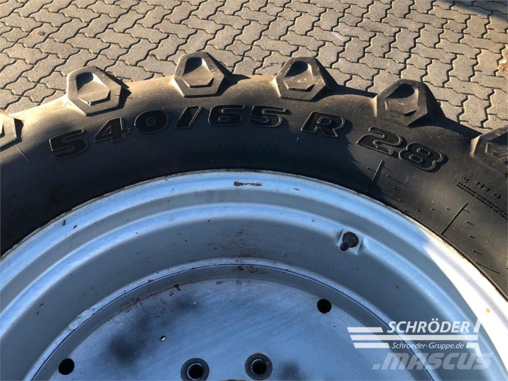 Trelleborg KOMPLETTRÄDER 540/65 R28 + 650/65 R38 Ruedas dobles