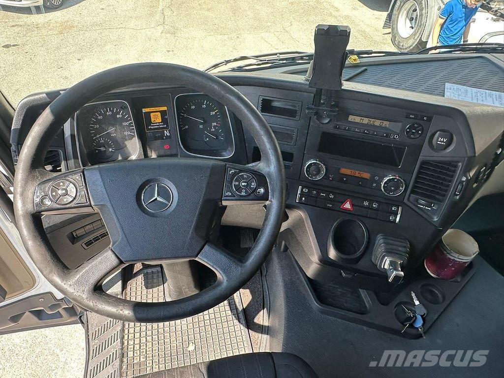 Mercedes-Benz Actros 1845 Nyergesvontatók