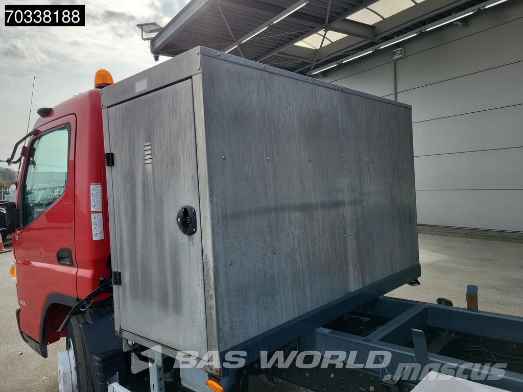 Mitsubishi 7C18 4X2 Kipper