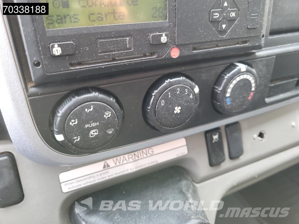 Mitsubishi 7C18 4X2 Kipper