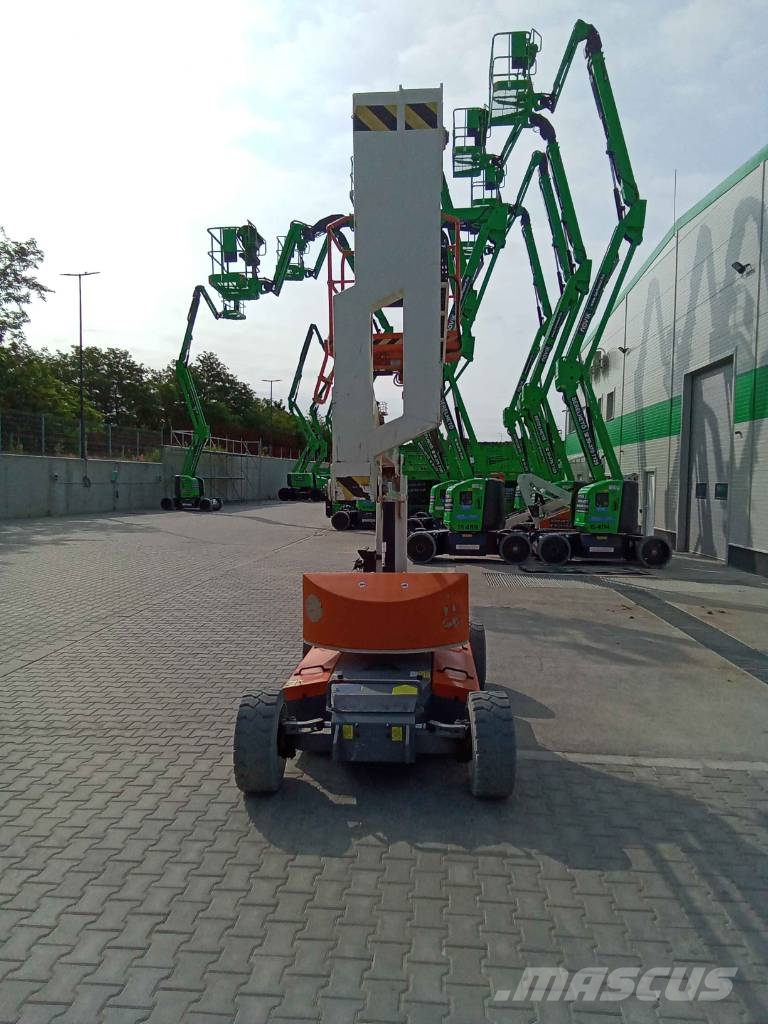 Snorkel A 38 E 曲臂高空作業車