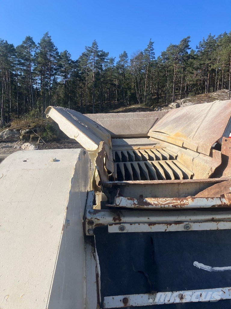 Metso C 116 Trituradoras móviles