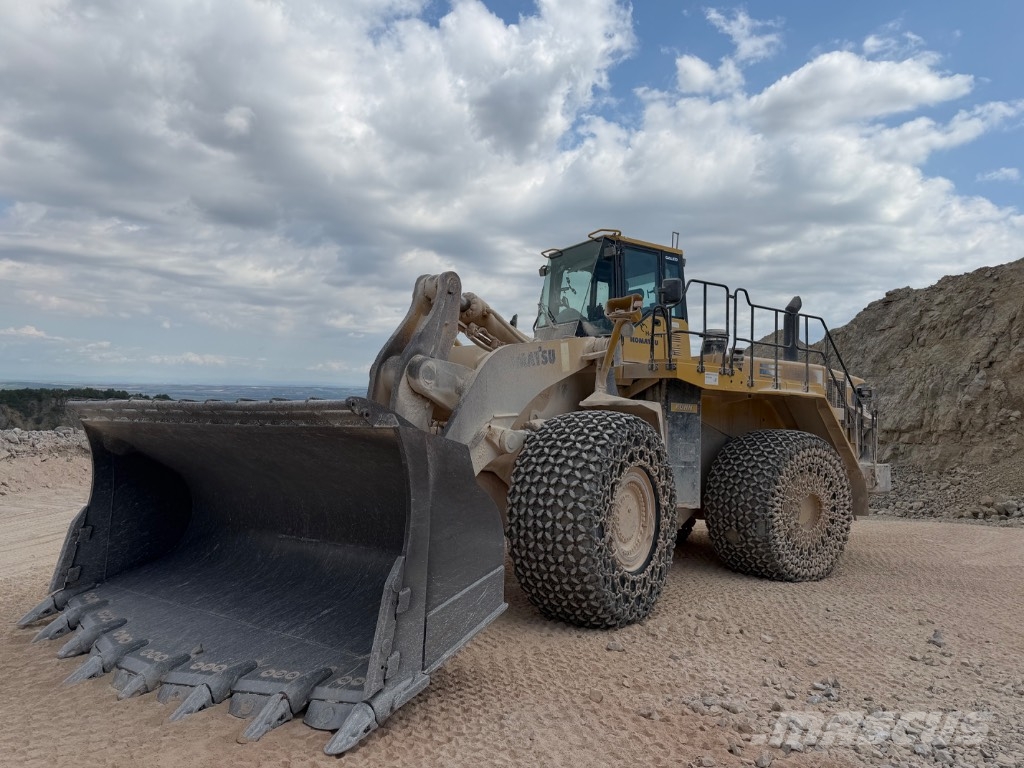 Komatsu WA 600 Wheel loaders