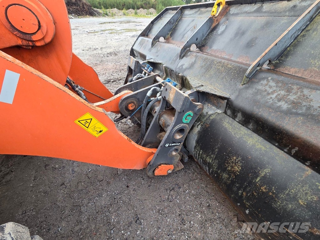 Hitachi ZW 220-6 Læssemaskiner på hjul