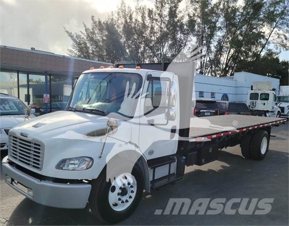 Freightliner BUSINESS CLASS M2 106 건설 장비 - 기타