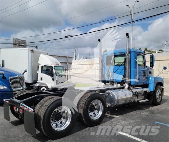 Mack PINNACLE CHU613 Ostalo za građevinarstvo