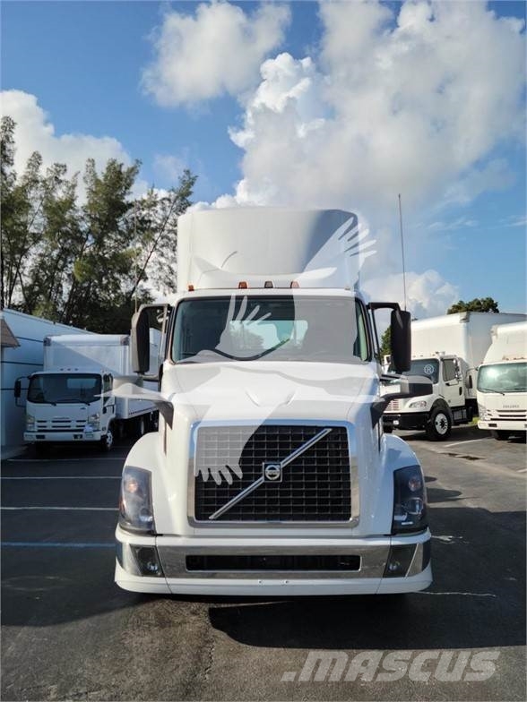 Volvo VNL64T300 Muut koneet