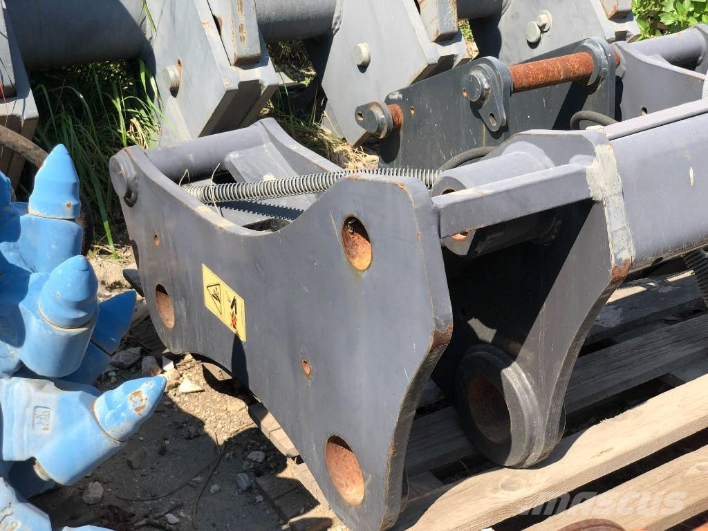 CNH W170 New Holland / Case 721 XT Quick Coupler Ταχυσύνδεσμοι